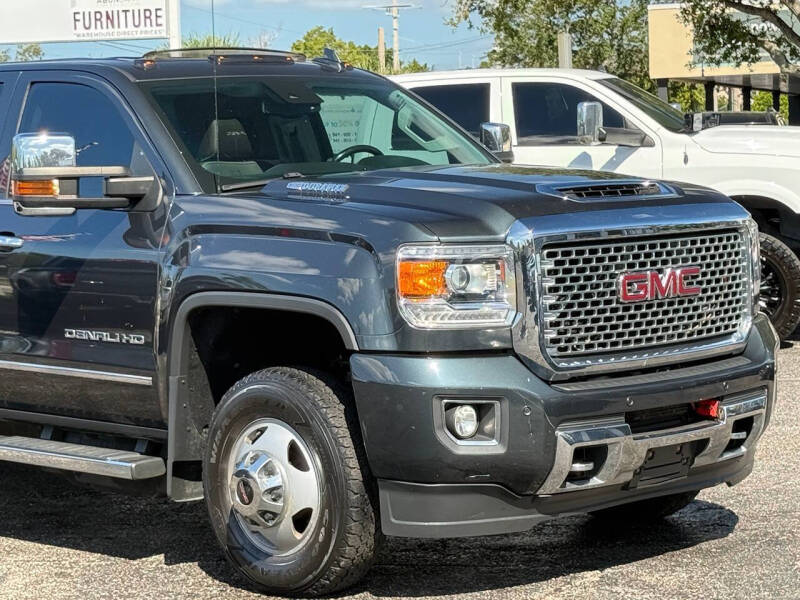 2017 GMC Sierra 3500HD Denali