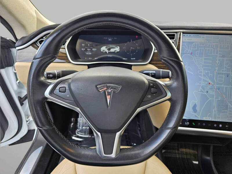 2014 Tesla Model S 85