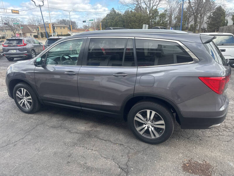 2017 Honda Pilot EX