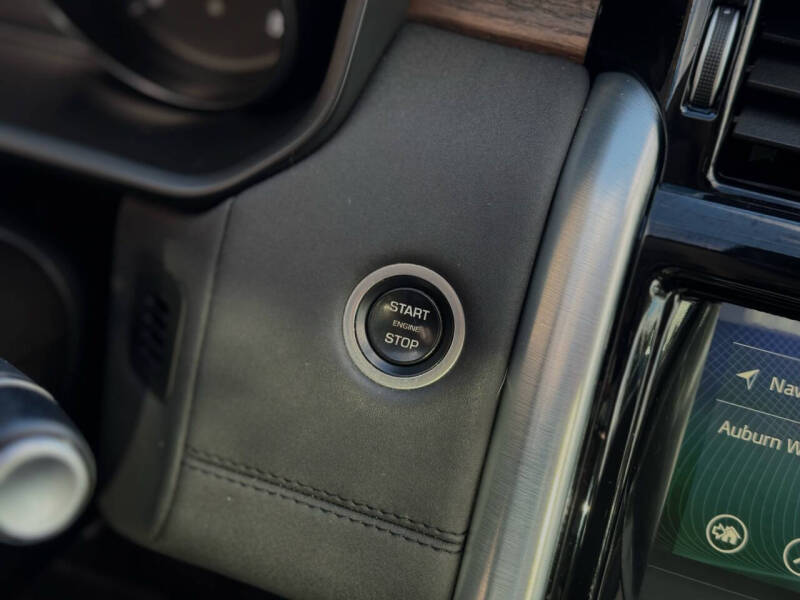 2017 Land Rover Discovery HSE