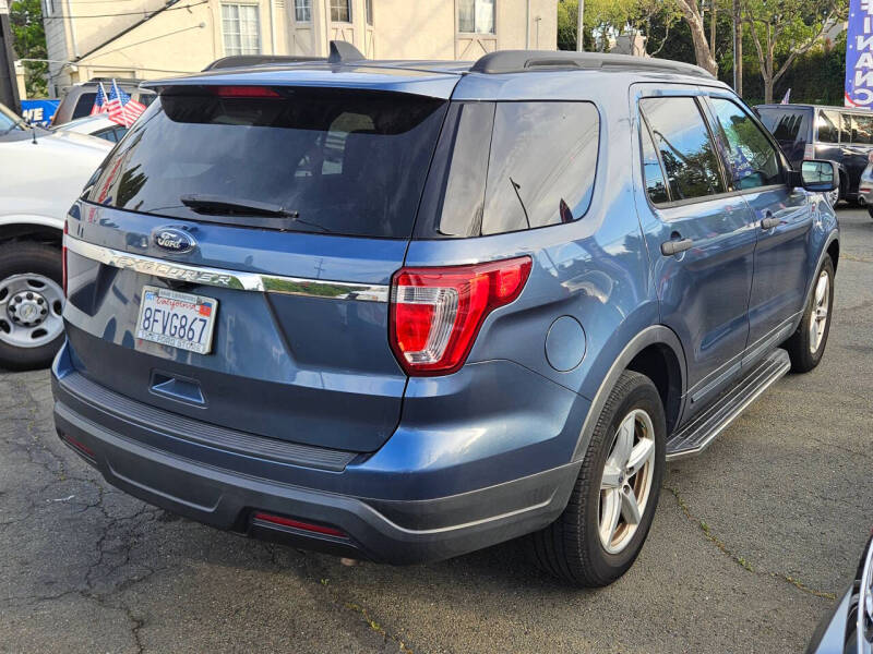 2018 Ford Explorer