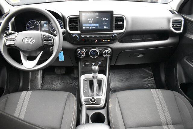 2020 Hyundai Venue SEL