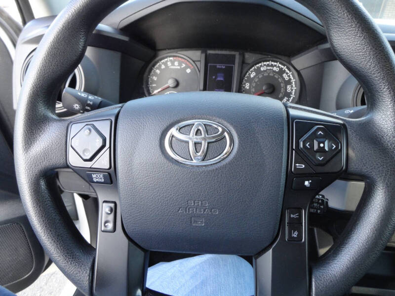 2019 Toyota Tacoma SR