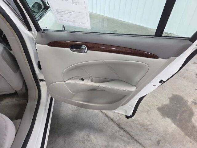 2011 Buick Lucerne CX