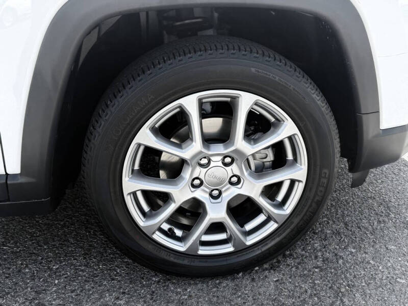 2022 Jeep Compass Latitude Lux