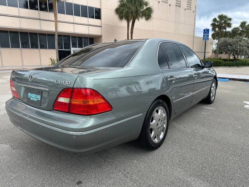 2003 Lexus LS 430