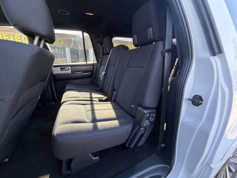 2017 Ford Expedition EL XLT