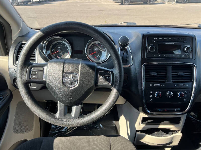 2018 Dodge Grand Caravan SE