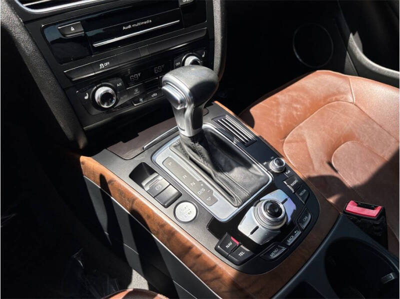 2016 Audi A4 2.0T quattro Premium Plus