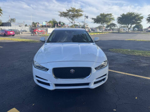 2018 Jaguar XE 25t Prestige