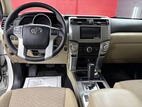 2013 Toyota 4Runner SR5