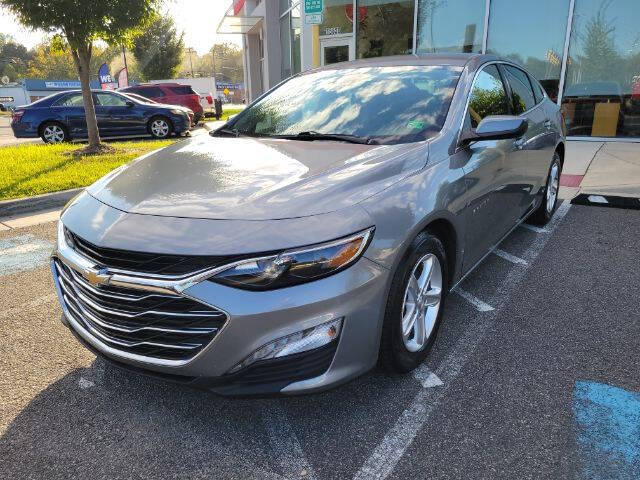 2024 Chevrolet Malibu 1LT's photo