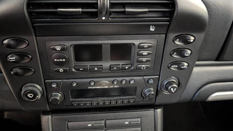 2002 Porsche 911 Carrera