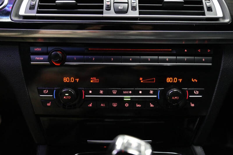 2011 BMW 7 Series 750Li