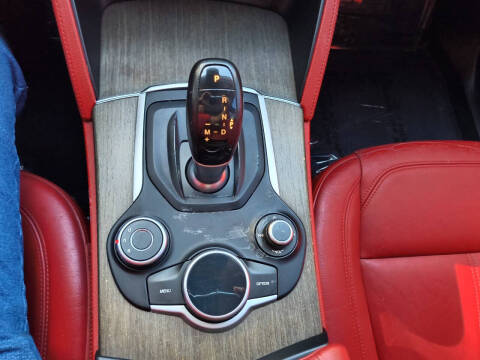 2018 Alfa Romeo Stelvio Ti