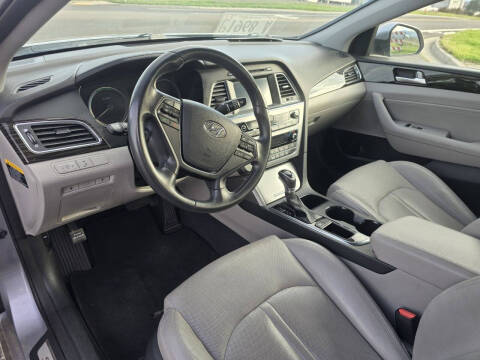 2017 Hyundai Sonata Hybrid Limited