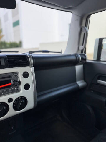 2014 Toyota FJ Cruiser