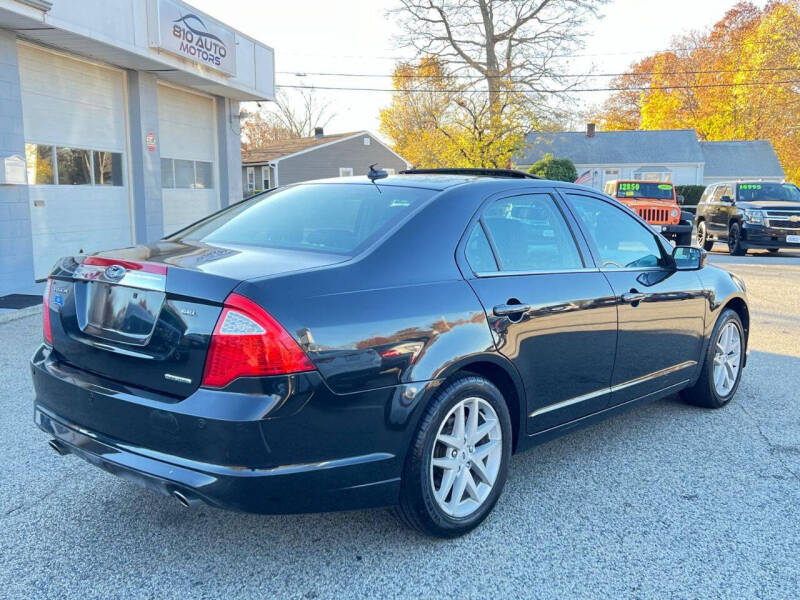 2012 Ford Fusion SEL photo 6