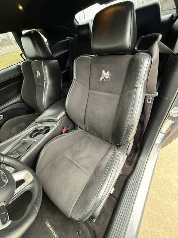 2016 Dodge Challenger R/T Scat Pack