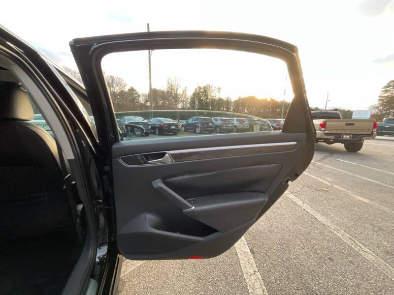 2016 Volkswagen Passat