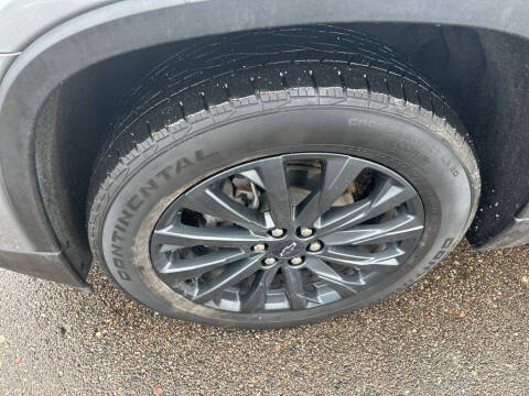 2023 Chevrolet Traverse RS