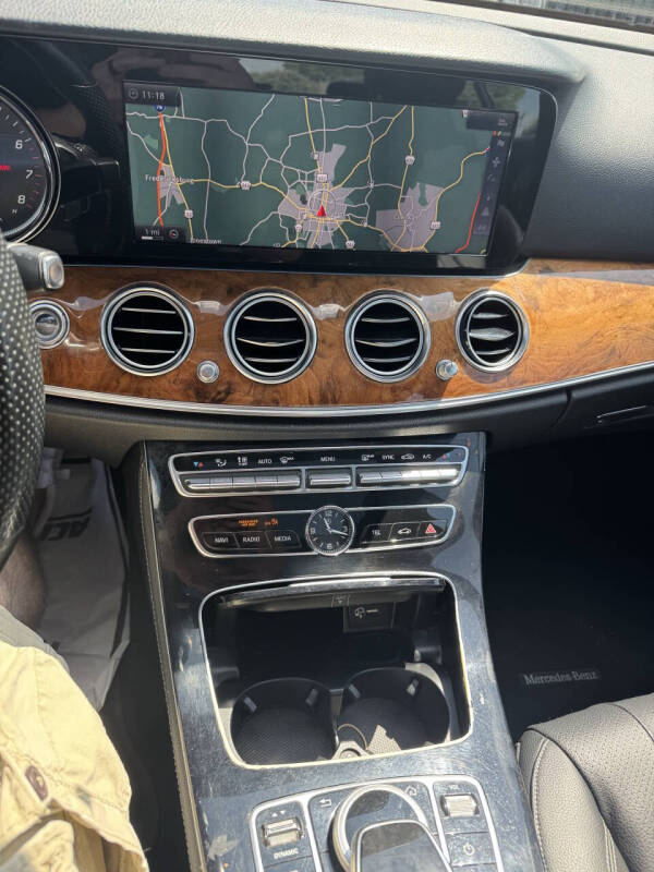 2017 Mercedes-Benz E-Class E 300 4MATIC