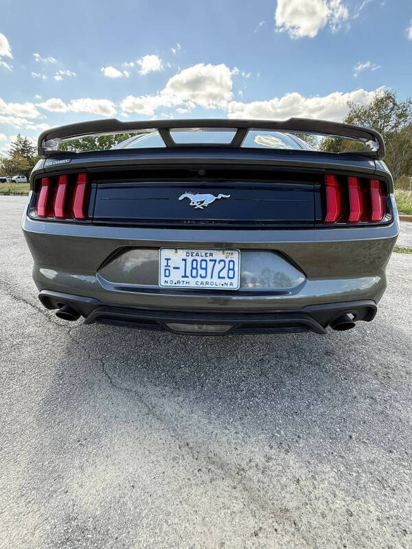 2018 Ford Mustang EcoBoost