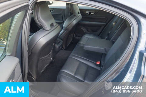 2024 Volvo S60 B5 Plus Dark Theme