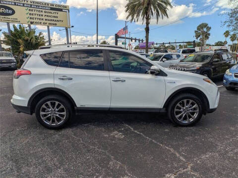 2017 Toyota RAV4 Hybrid Limited