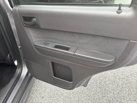 2010 Ford Escape XLT