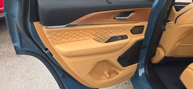 2026 Jeep Grand Cherokee Summit