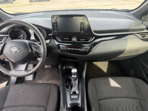 2019 Toyota C-HR LE