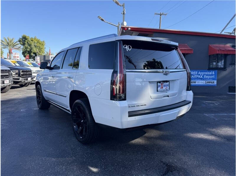 2019 Cadillac Escalade Platinum