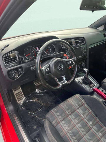 2016 Volkswagen Golf GTI