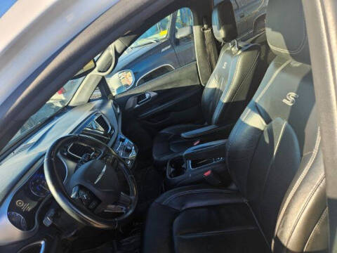 2018 Chrysler Pacifica Touring L Plus