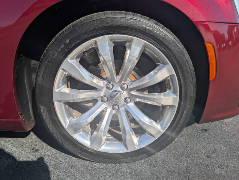 2018 Chrysler 300 Limited