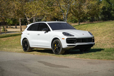 2023 Porsche Cayenne