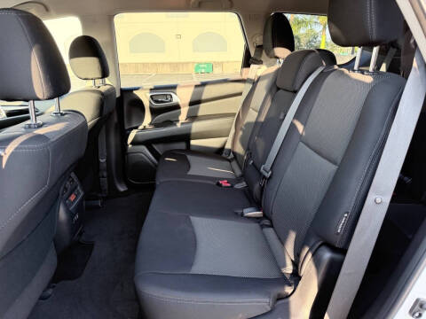 2019 Nissan Pathfinder SV