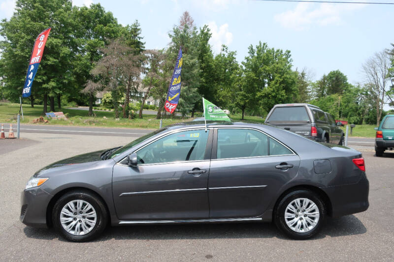 2013 Toyota Camry for sale in Gilbertsville, PA