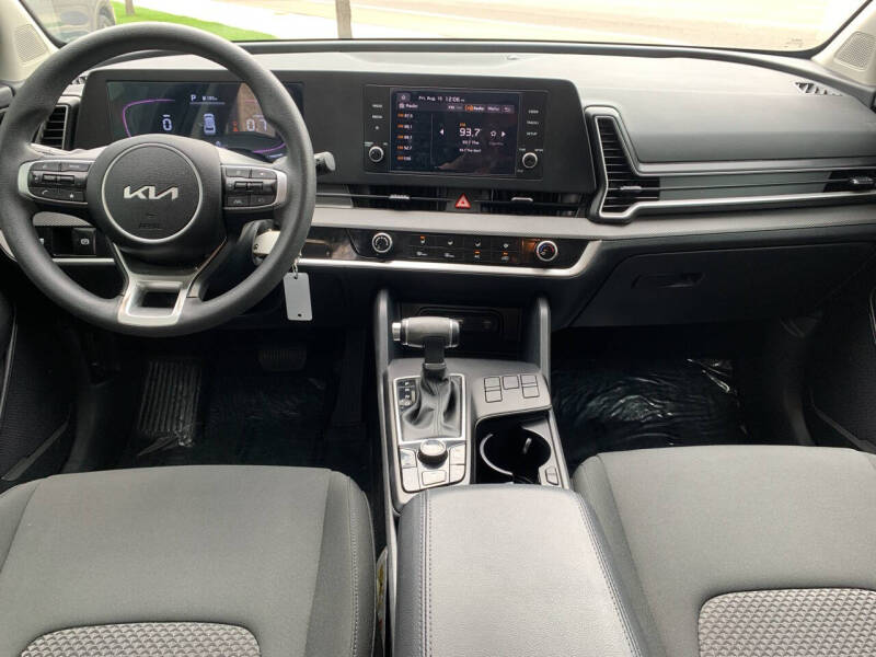 2024 Kia Sportage LX