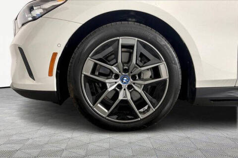 2024 BMW i5 eDrive40