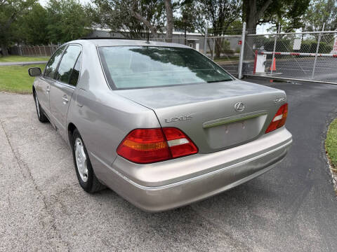 2001 Lexus LS 430