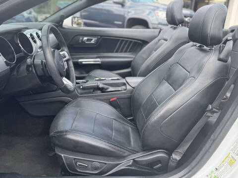 2017 Ford Mustang EcoBoost Premium