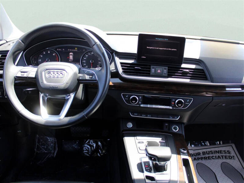 2019 Audi Q5 quattro Premium 45 TFSI