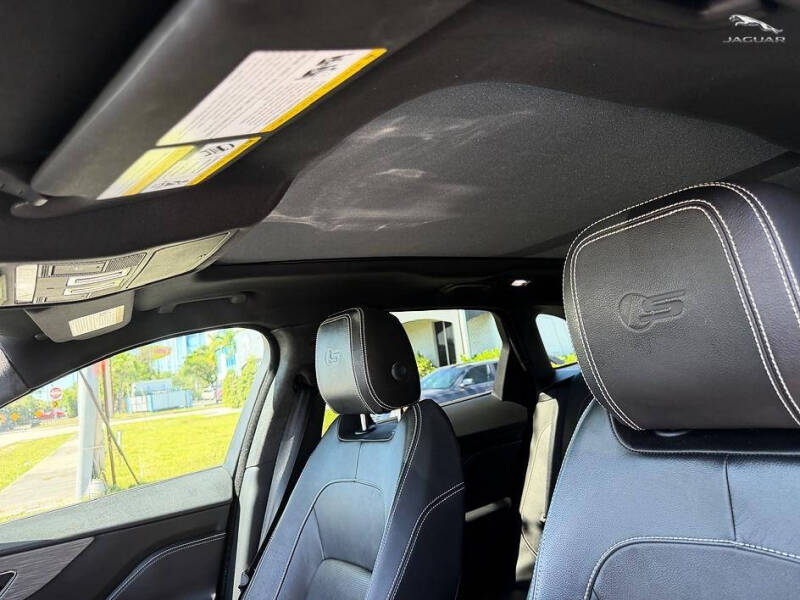 2018 Jaguar F-PACE S