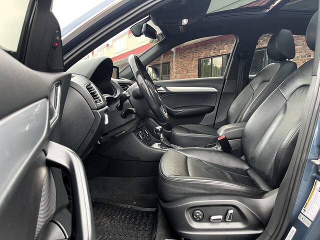 2017 Audi Q3 2.0T quattro Premium Plus