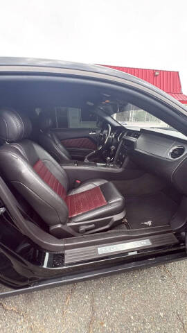 2012 Ford Mustang V6 Premium