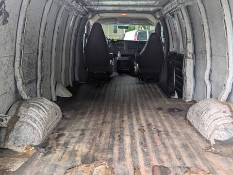 2016 GMC Savana 2500