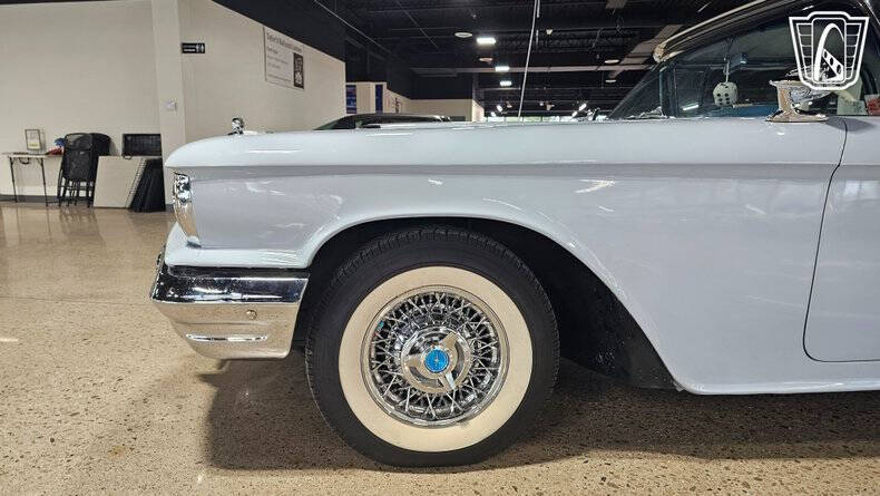 1960 Ford Thunderbird