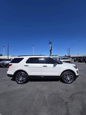 2016 Ford Explorer Sport